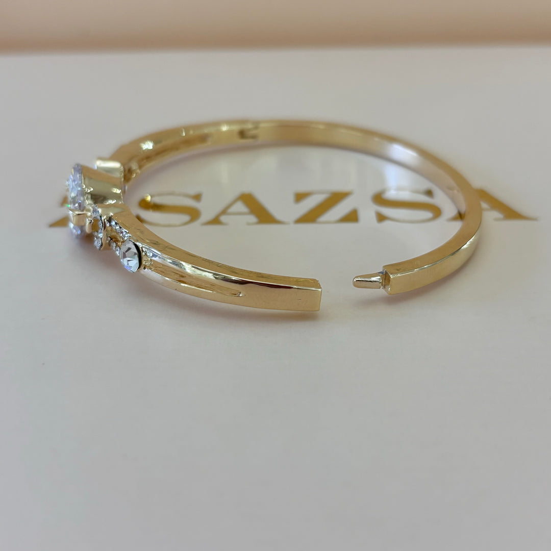 Elegant round bangle