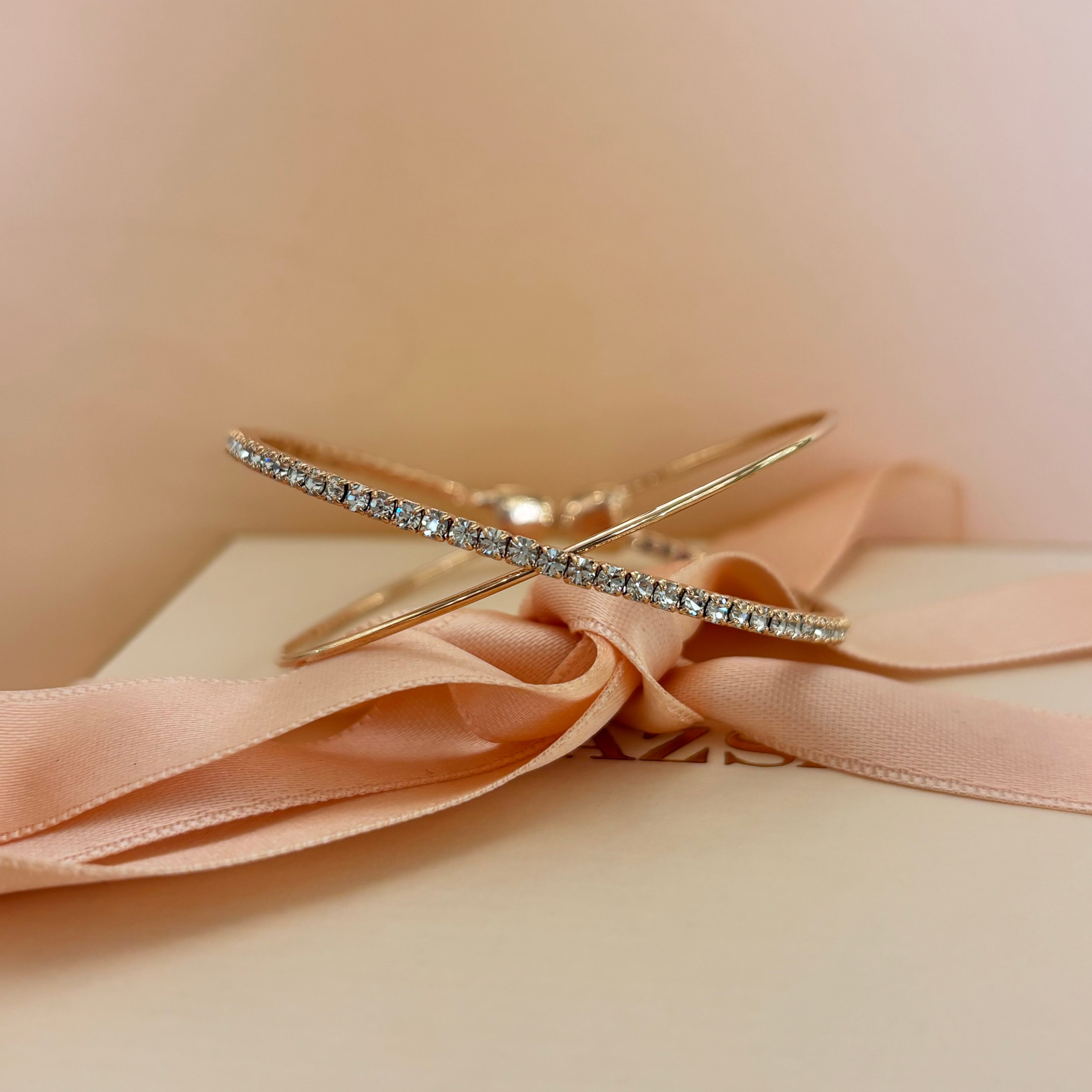 Dainty bangle