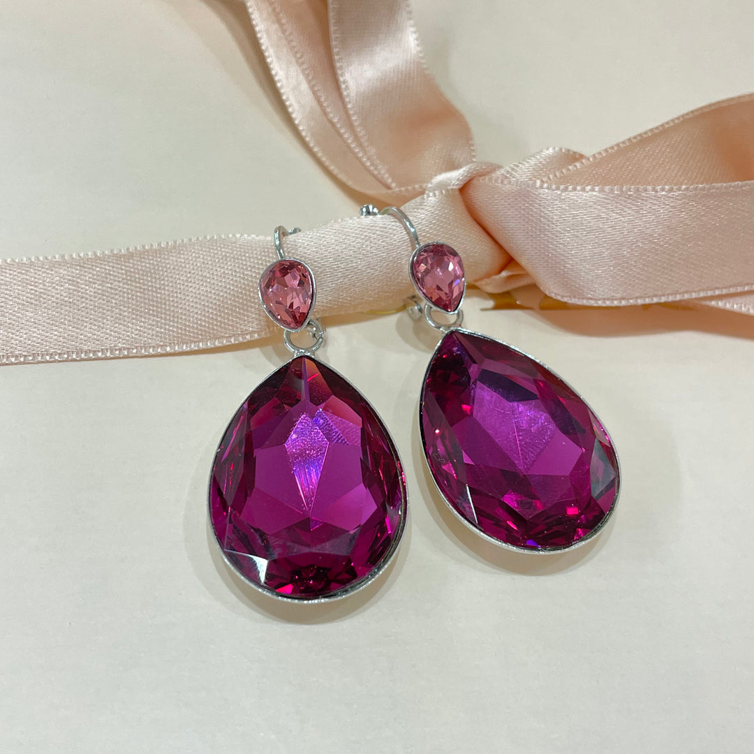 Teardrop earrings
