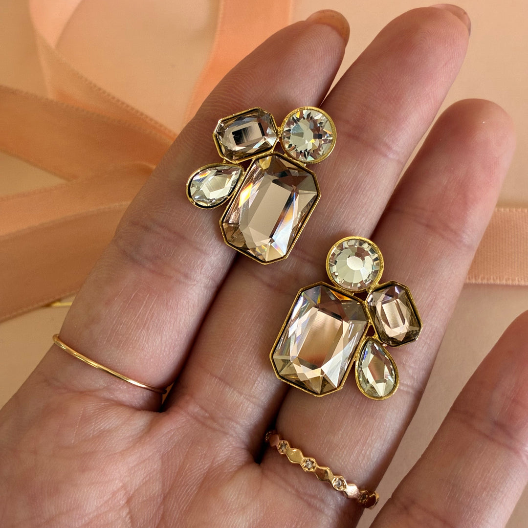 Light pink Swarovski crystals gold plated earrings