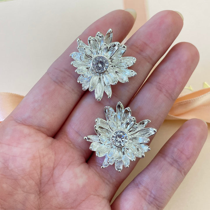 Flower earrings