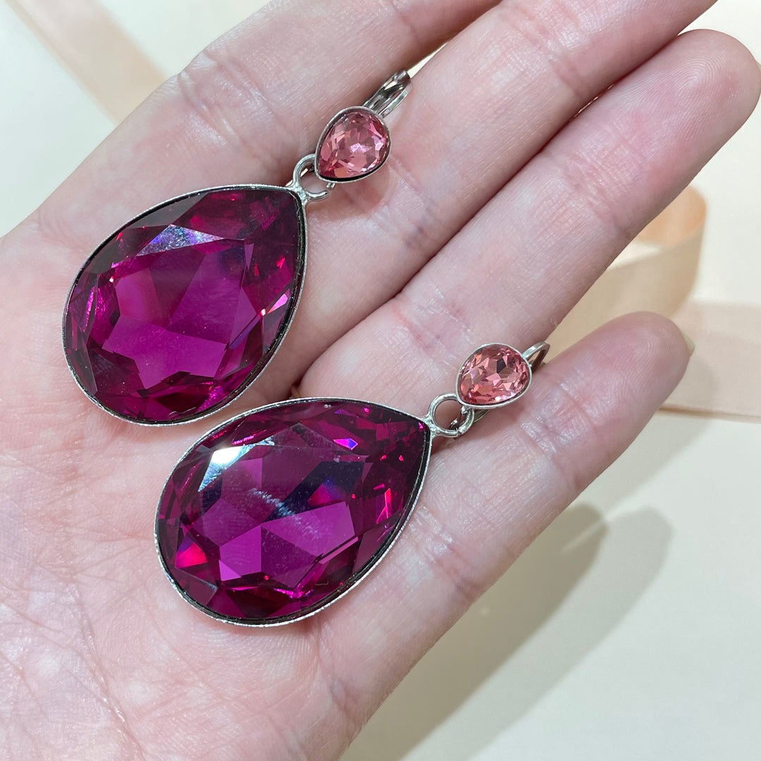 Teardrop earrings