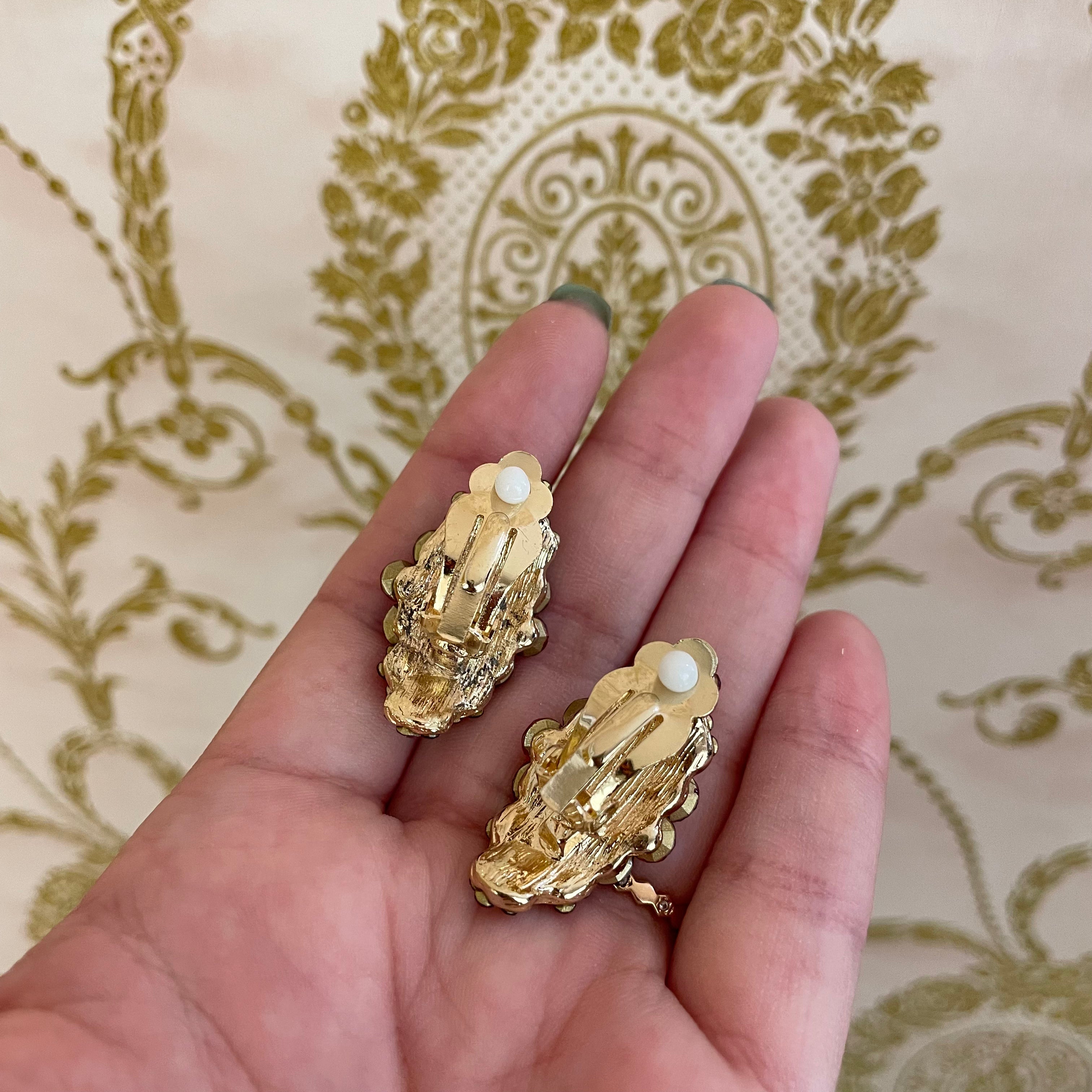 Fuchsia rhinestone clips earrings