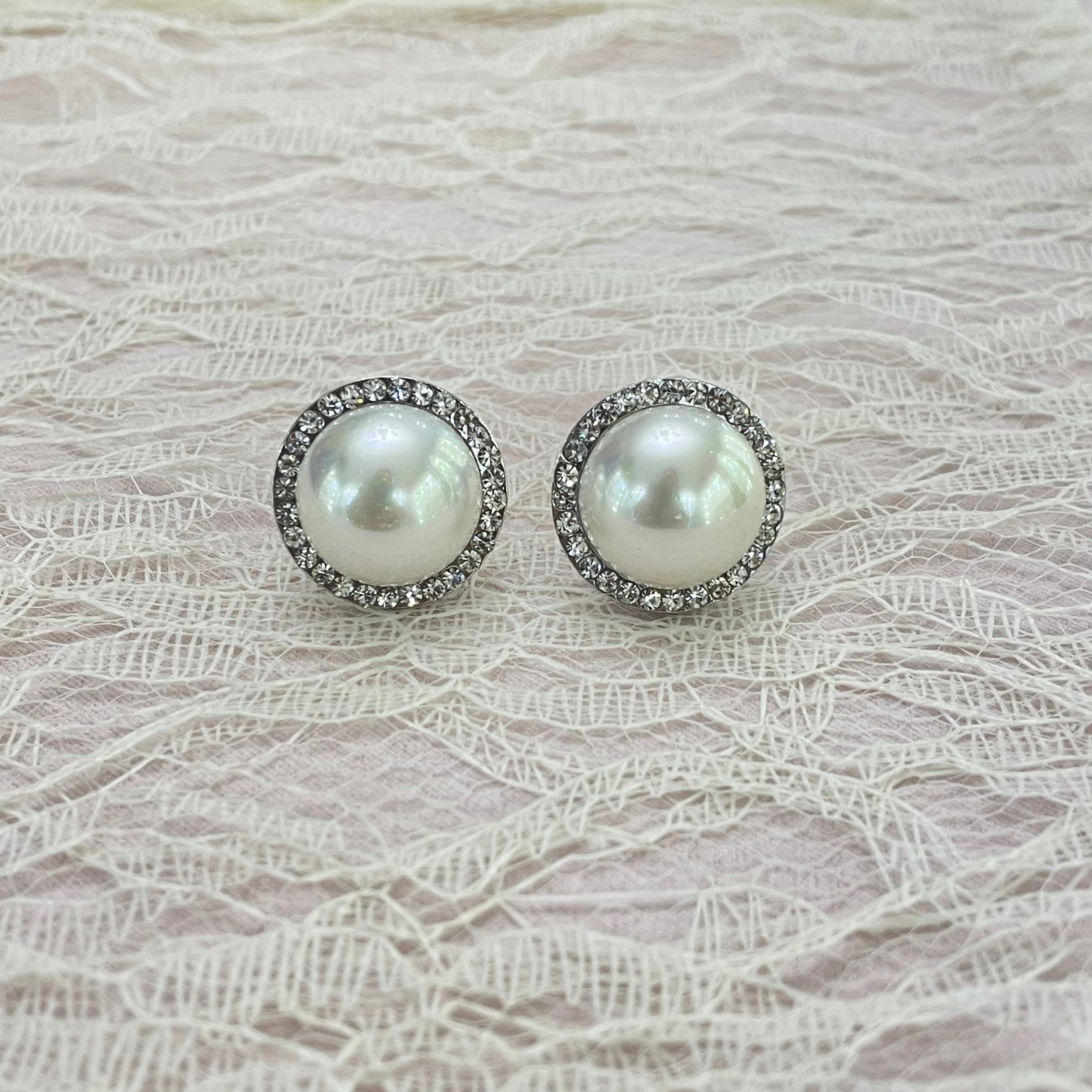 Round pearl rhinestone silver clips earrings