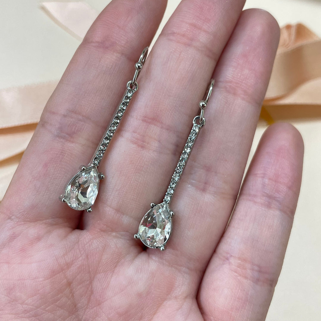 Teardrop earrings