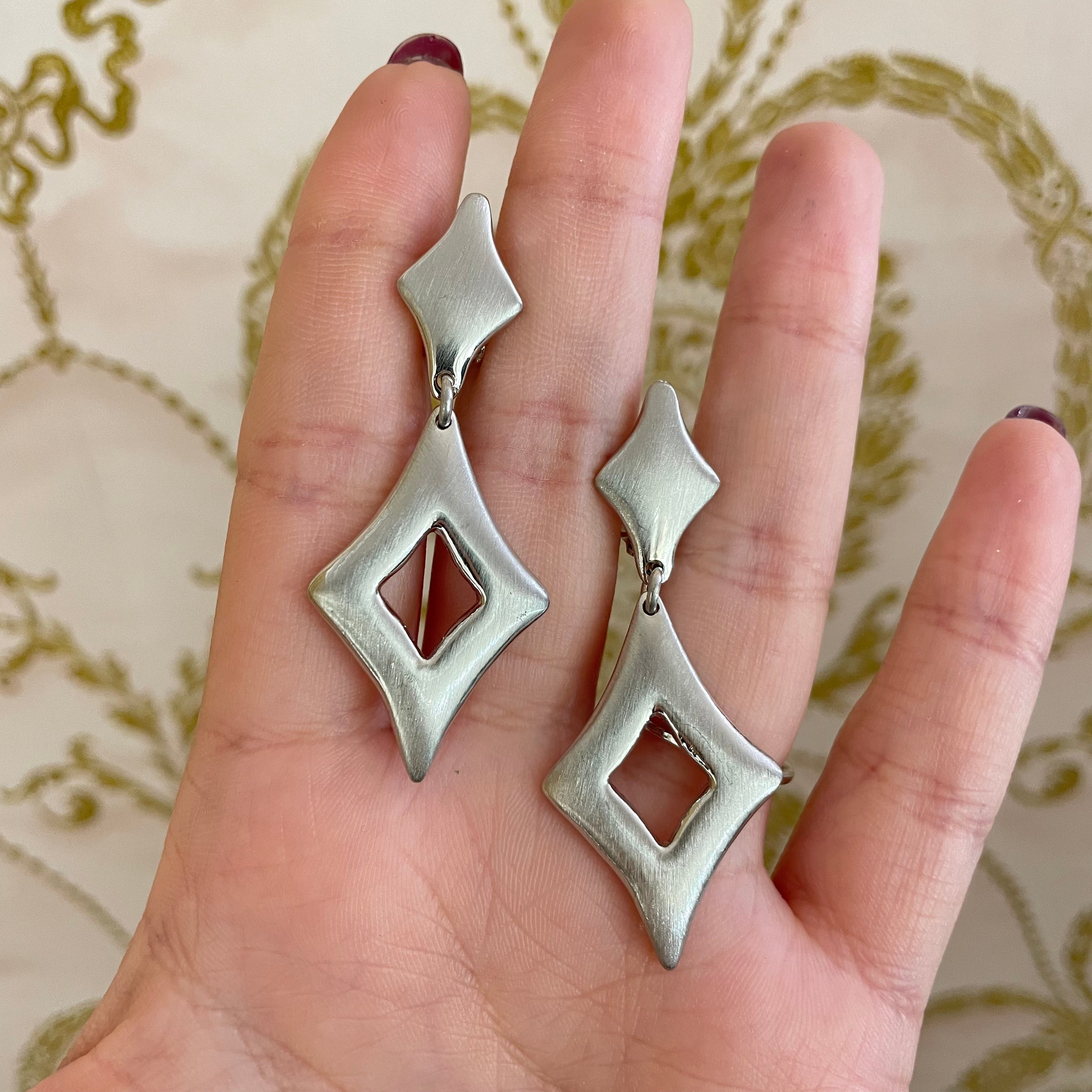 North Star silver plain clips earrings