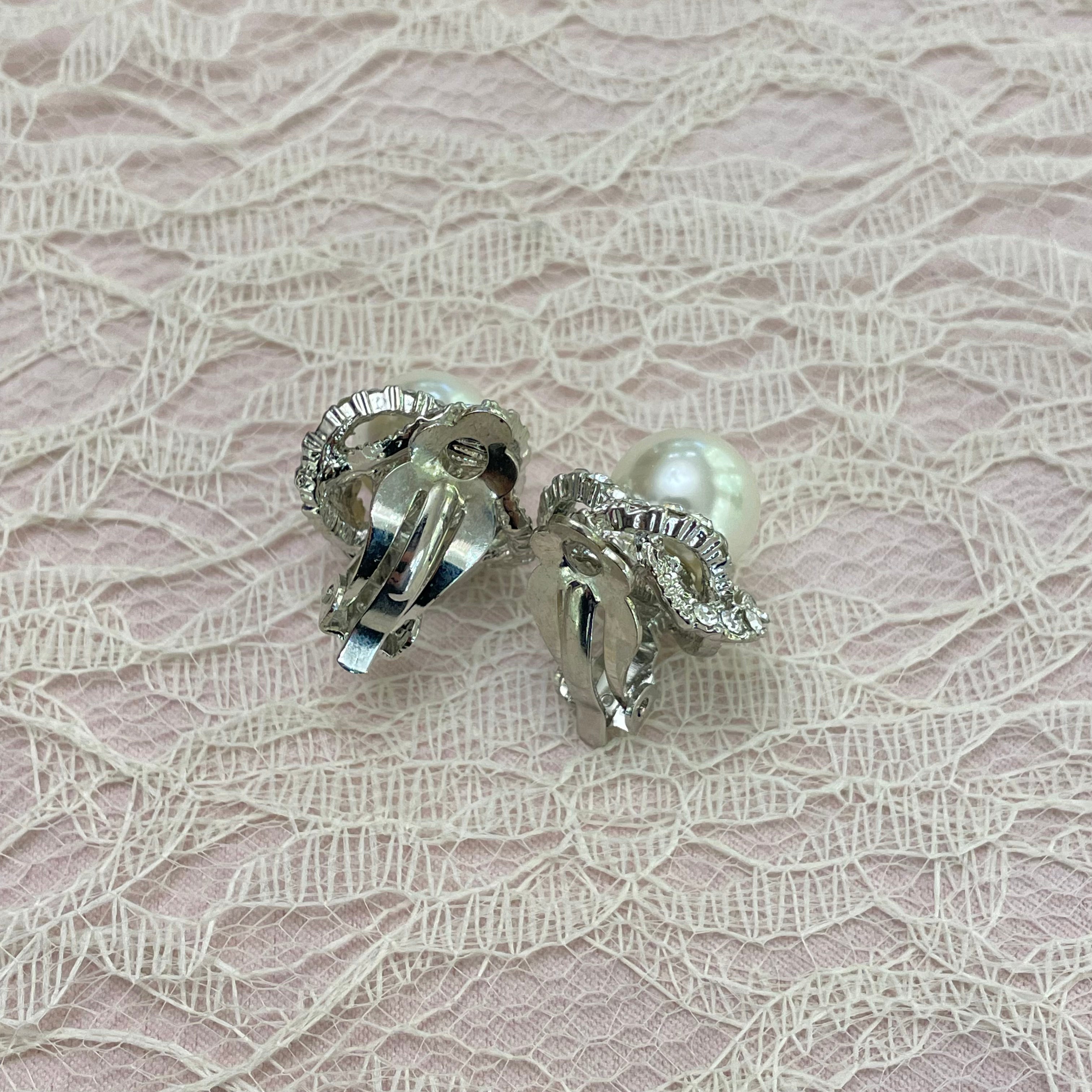 Twisted pearls silver clips earrings