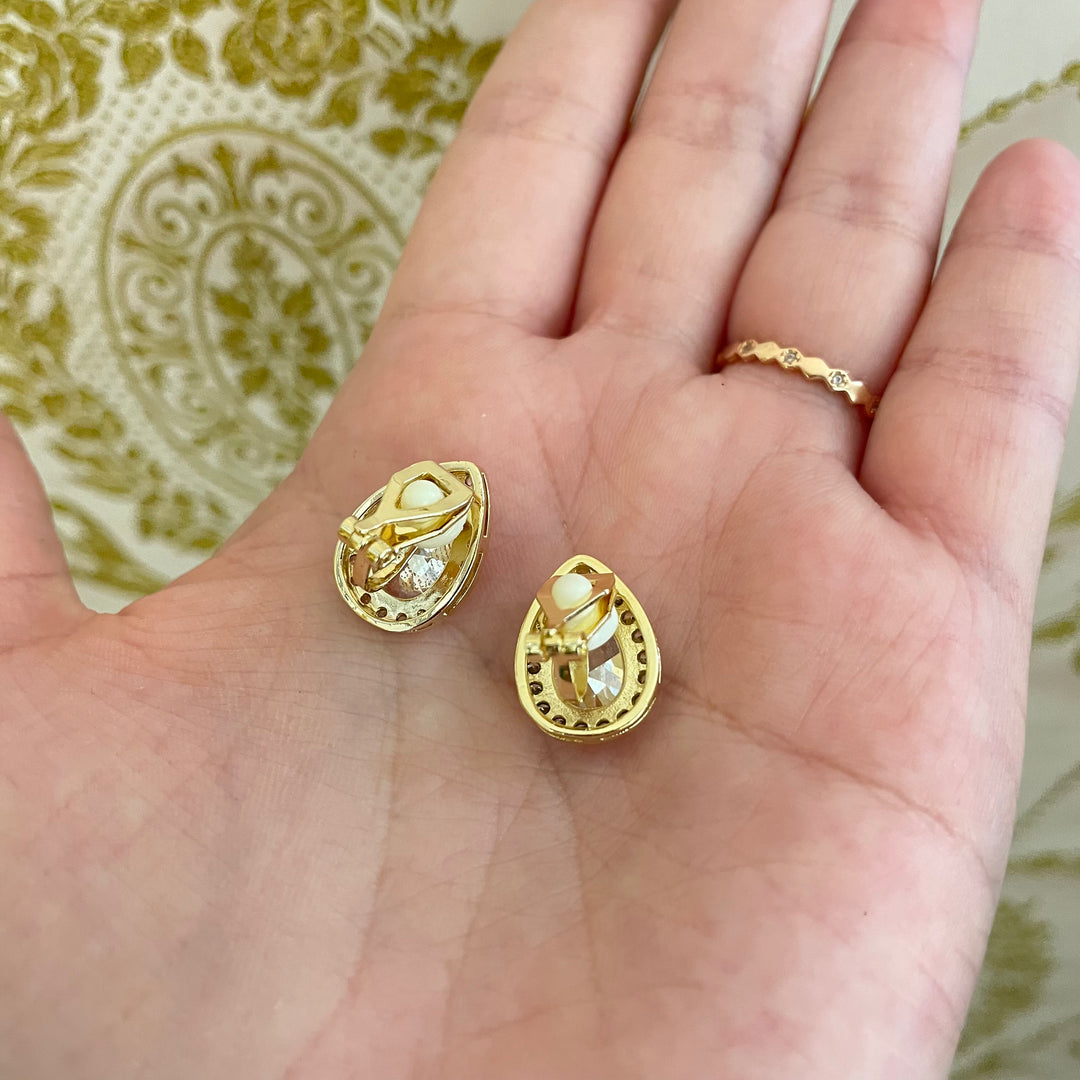 Teardrop C.Z. Gold clips earrings