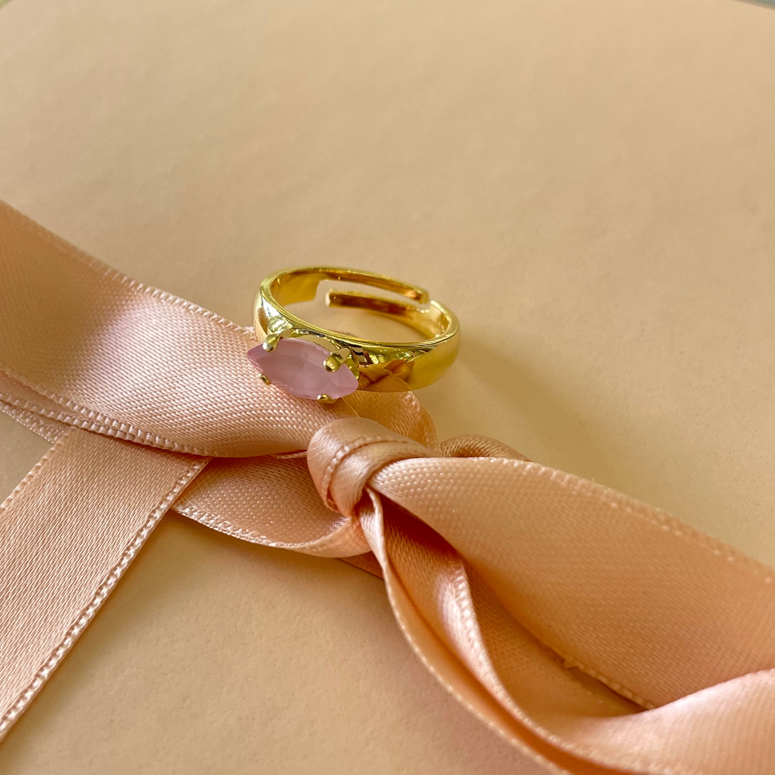 Marquise ring