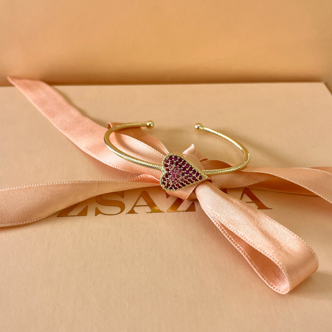 Fuchsia zircone heart gold plated bangle