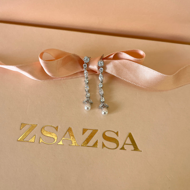 Marquise zircone and white pearls white gold plated earrings