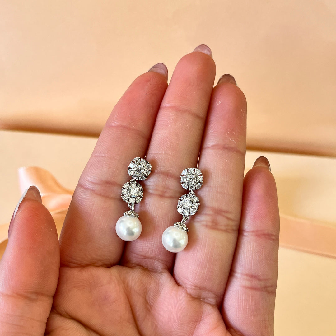 Flower zircone and white pearls white gold plated earrings