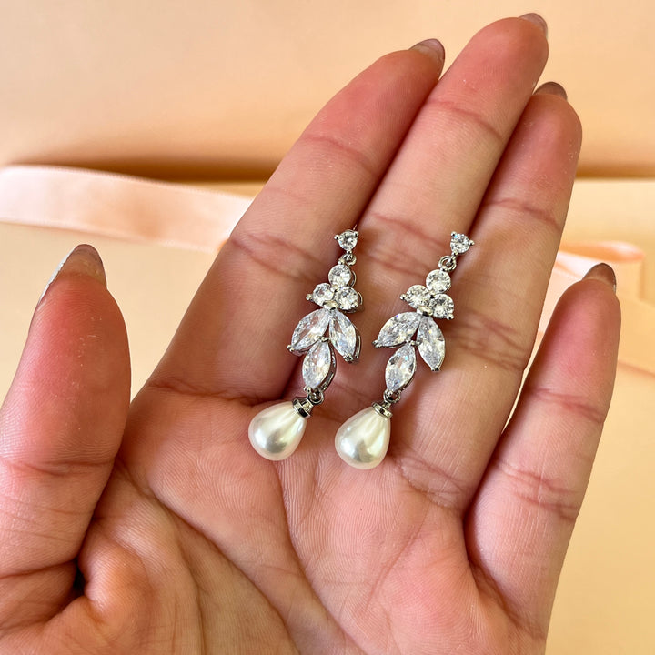 Marquise zircone and ivory pearls white gold plated earrings