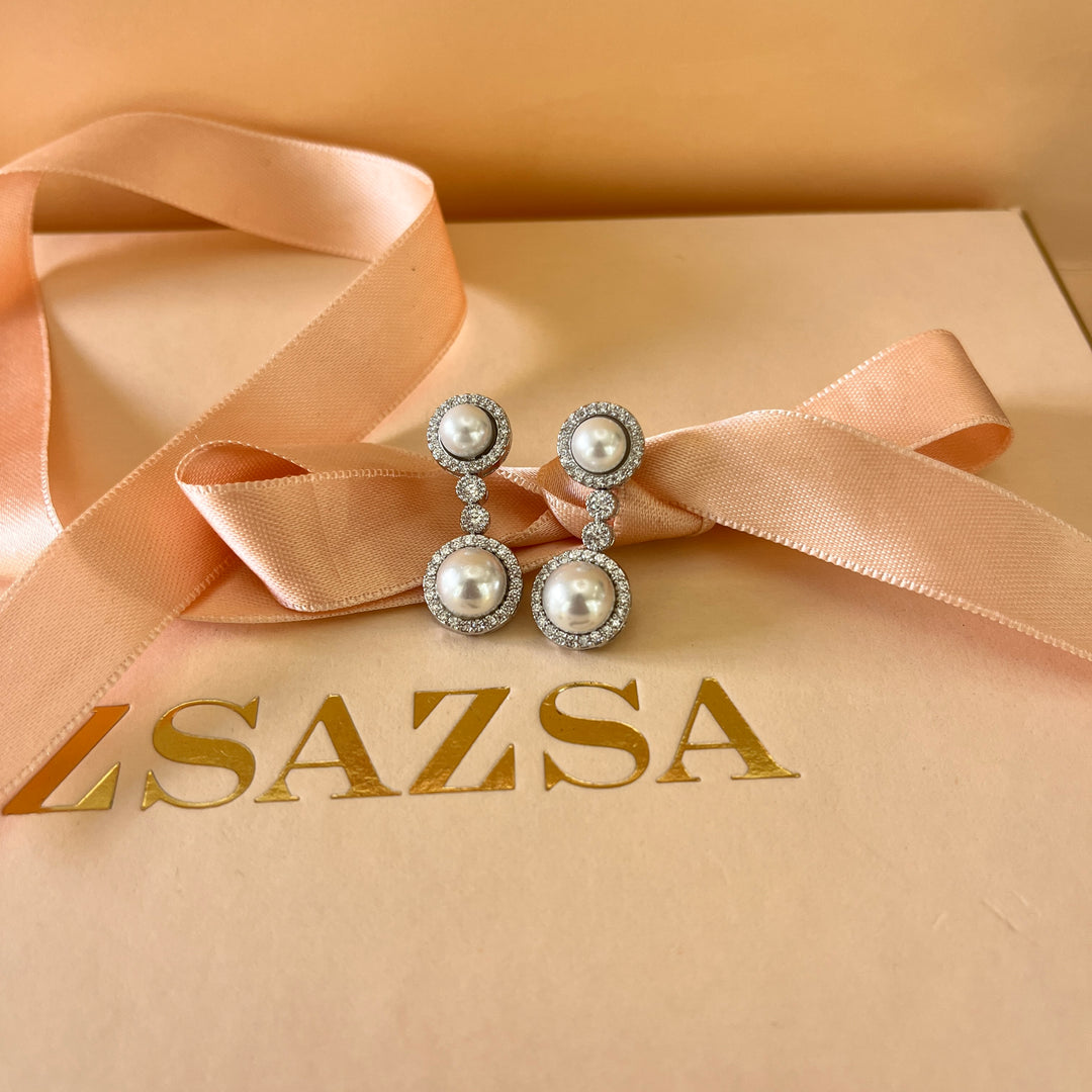 Zircone and white pearls white gold plated round set
