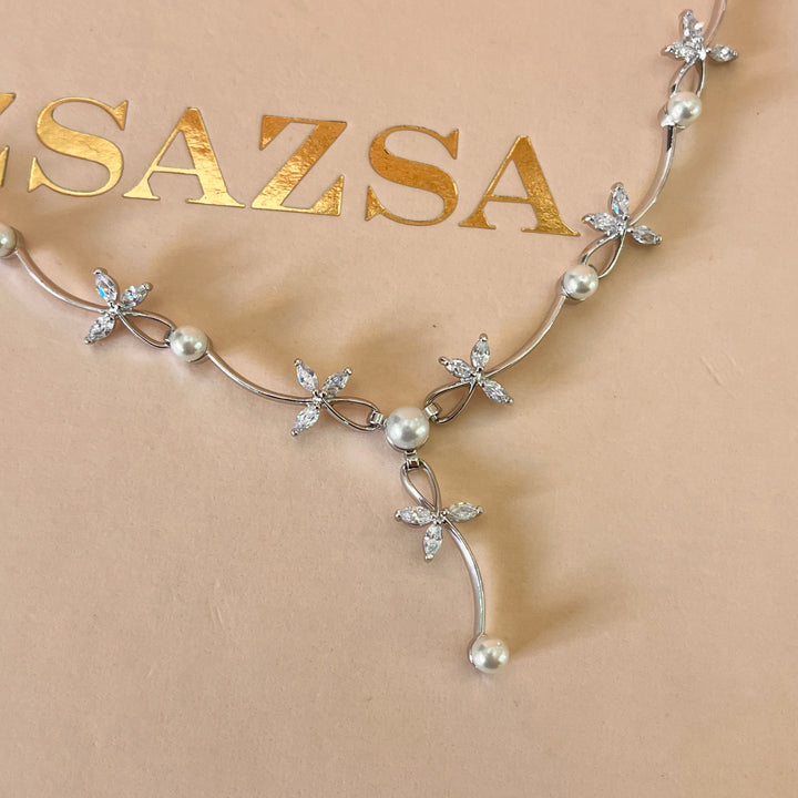 Marquise zircone and white pearls white gold plated set