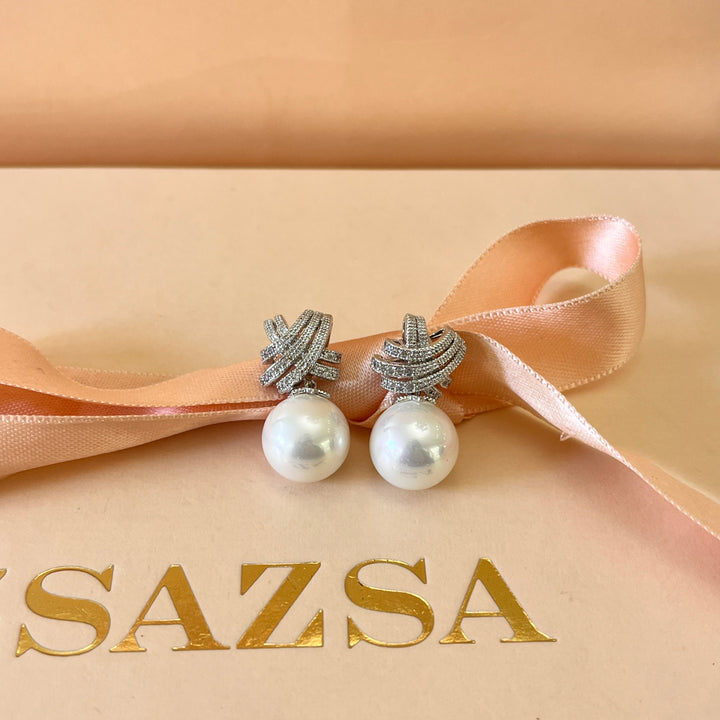 Zircone and white pearls white gold plated studs