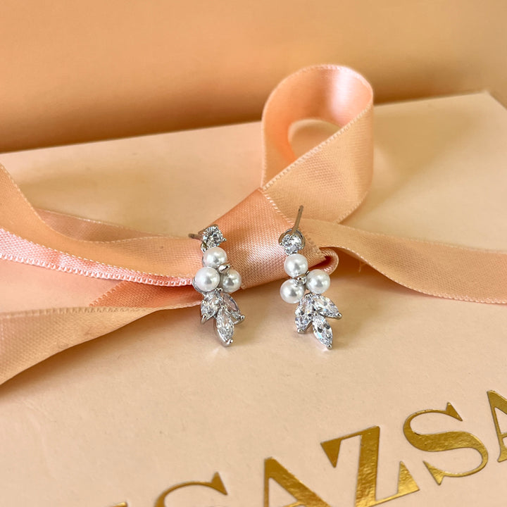 Marquise zircone and white pearls white gold plated earrings