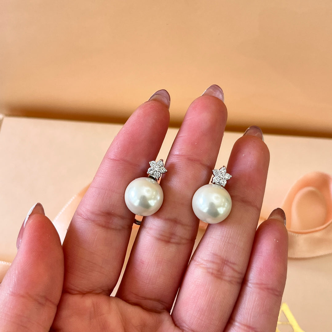 Zircone and white pearls white gold plated earrings