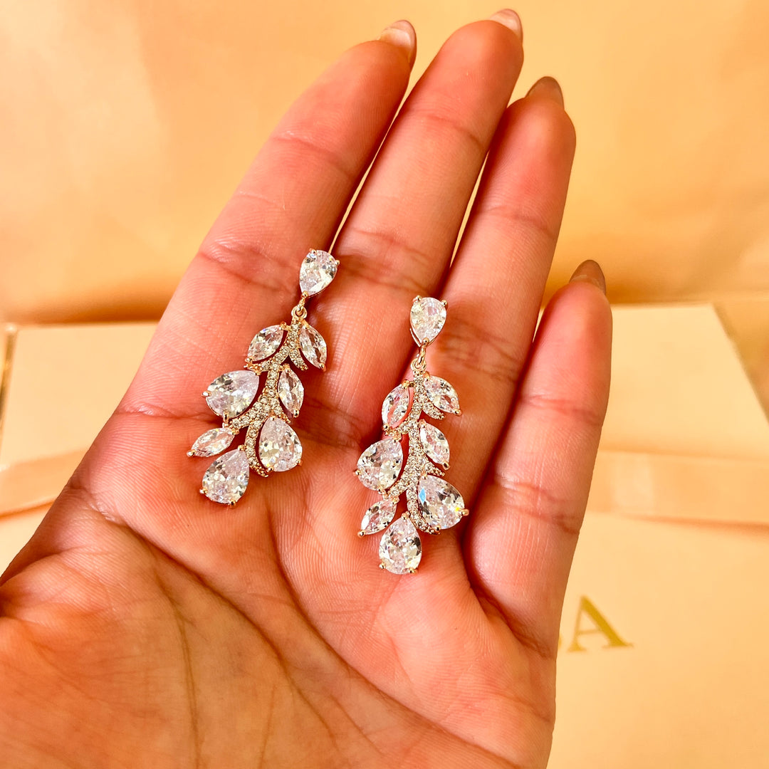 Teardrop and marquise zircone rose gold plated earrings