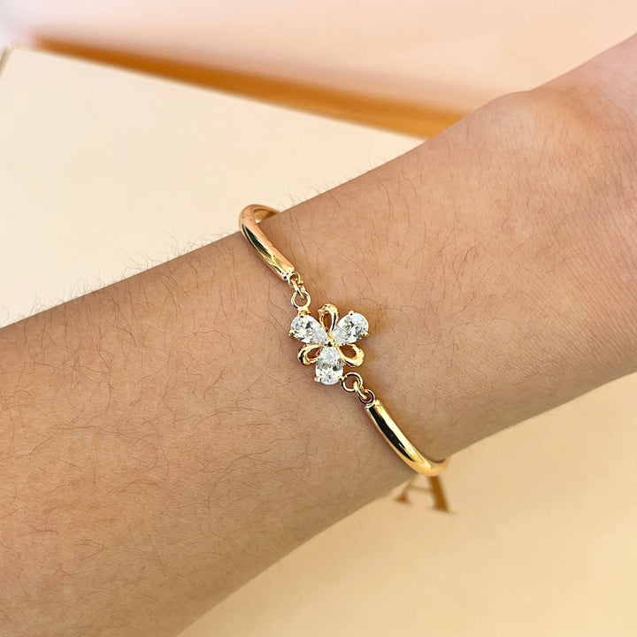 Teardrop zircone light rose gold plated bangle