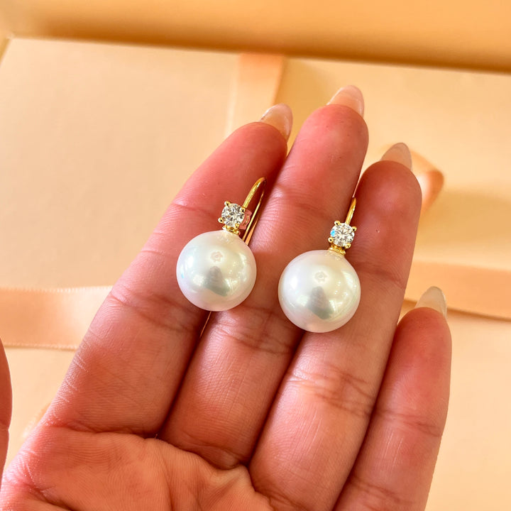 Zircone and white Mallorca pearls gold plated hooks