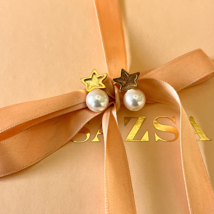 White Mallorca pearls star gold plated studs