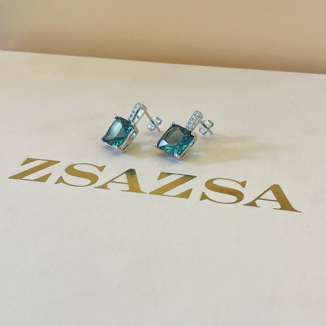 zircone light blue sterling silver square earrings