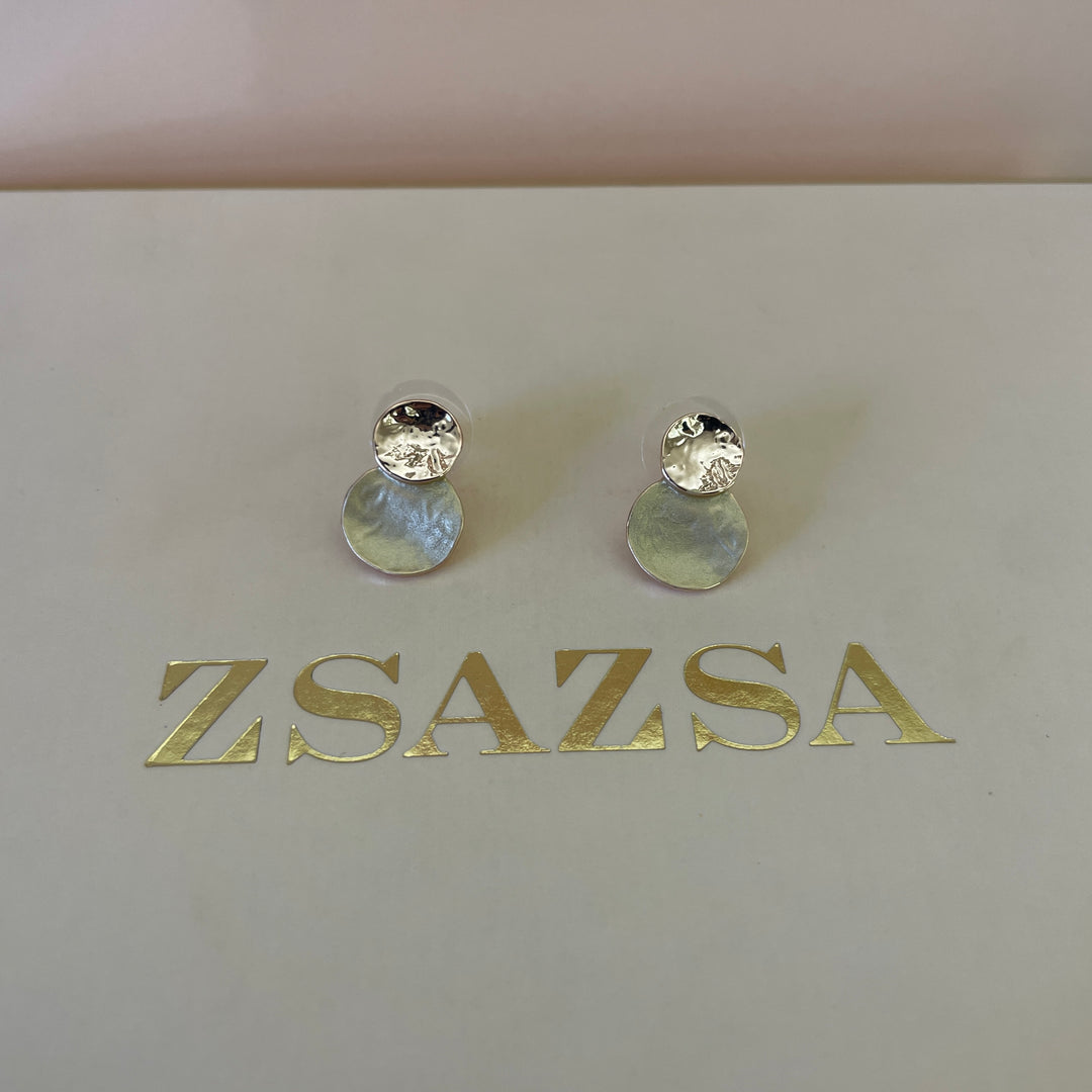 Enamel lime green studs earrings