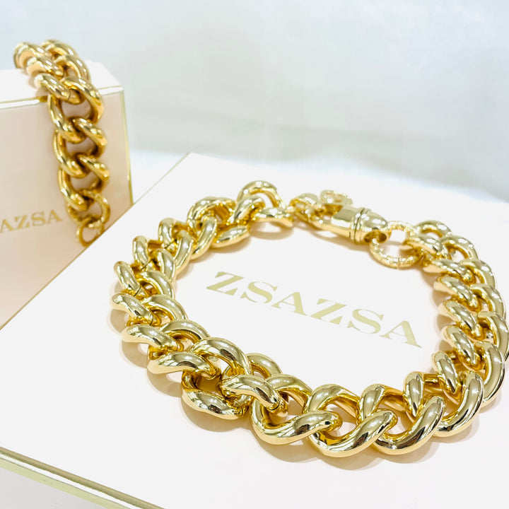 Gold chain set