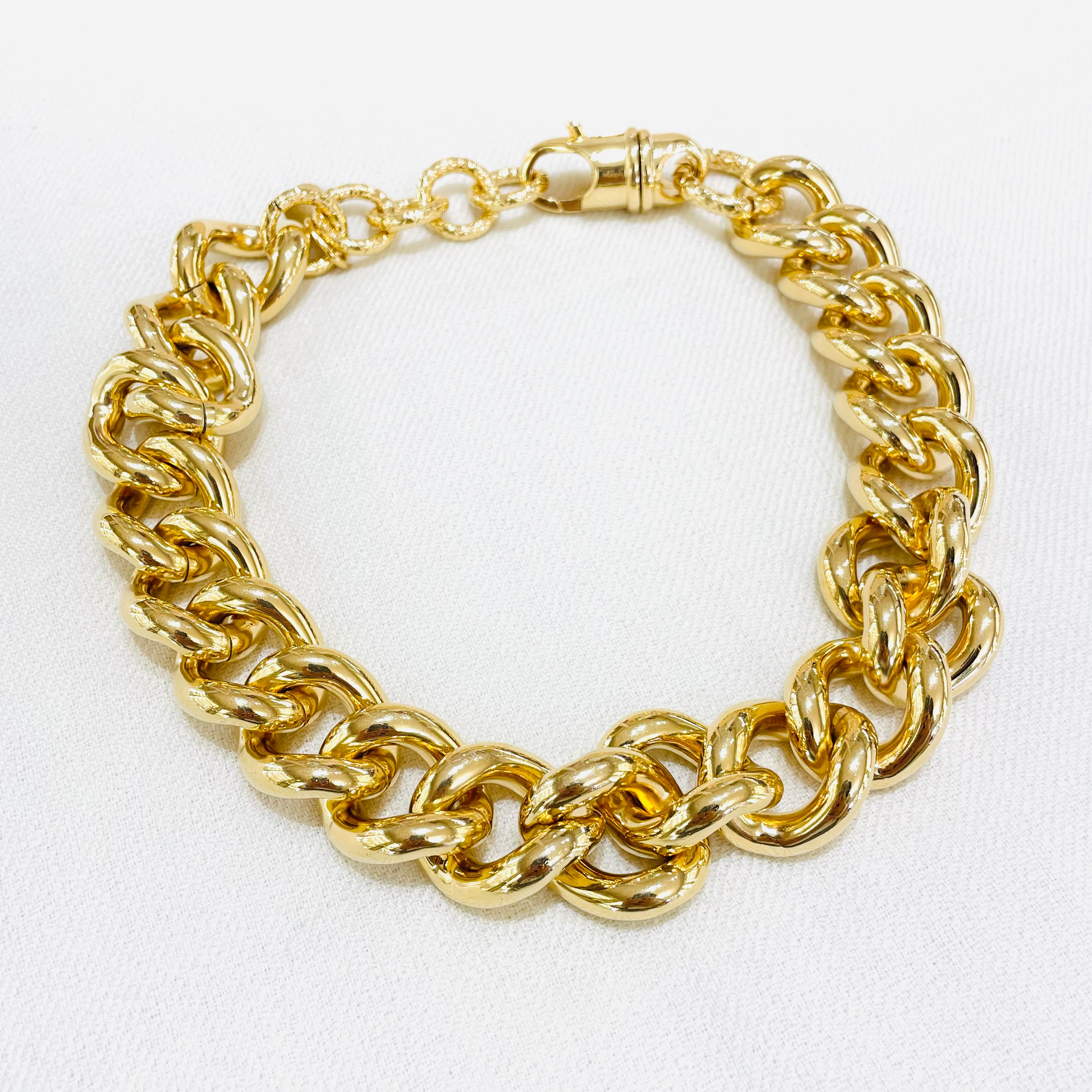 Gold chain set