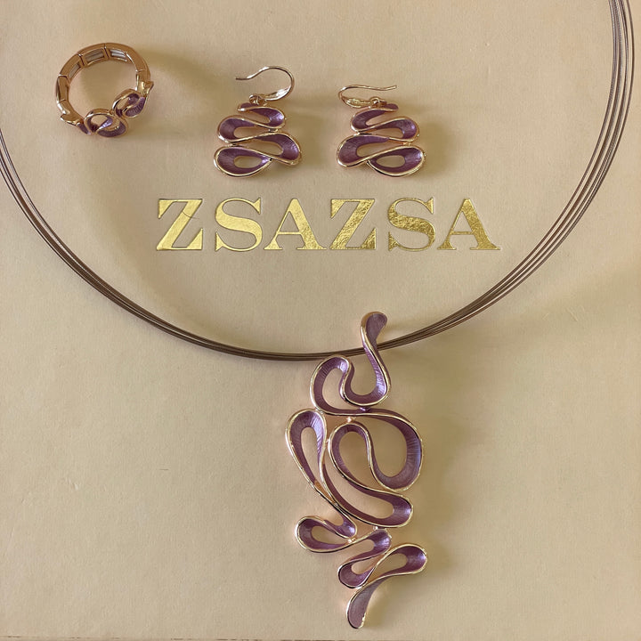 Enamel pink curvy set