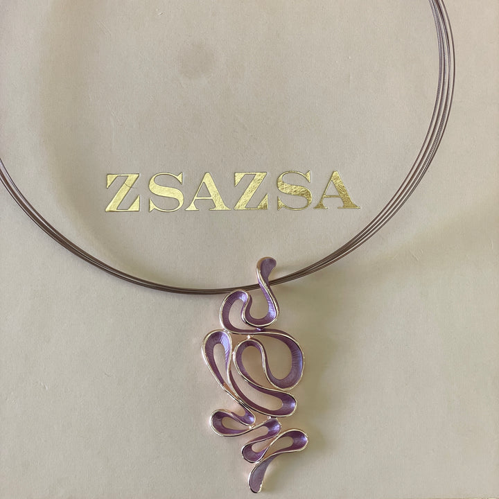 Enamel pink curvy set
