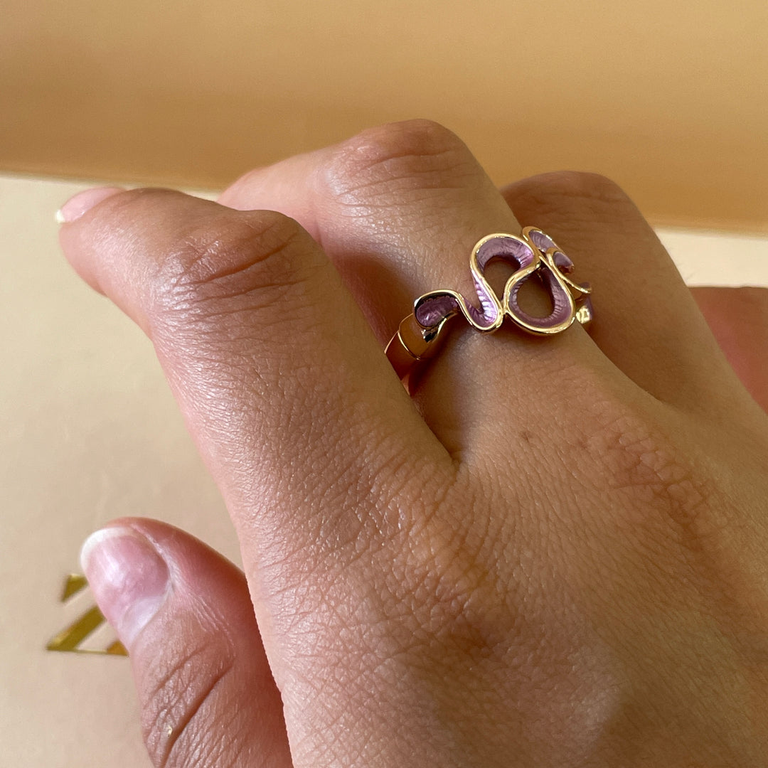 Enamel pink curvy set