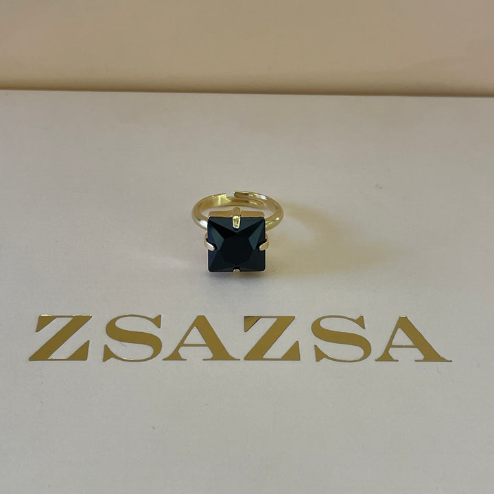 Preciosa crystal larger square black with gold plated ring