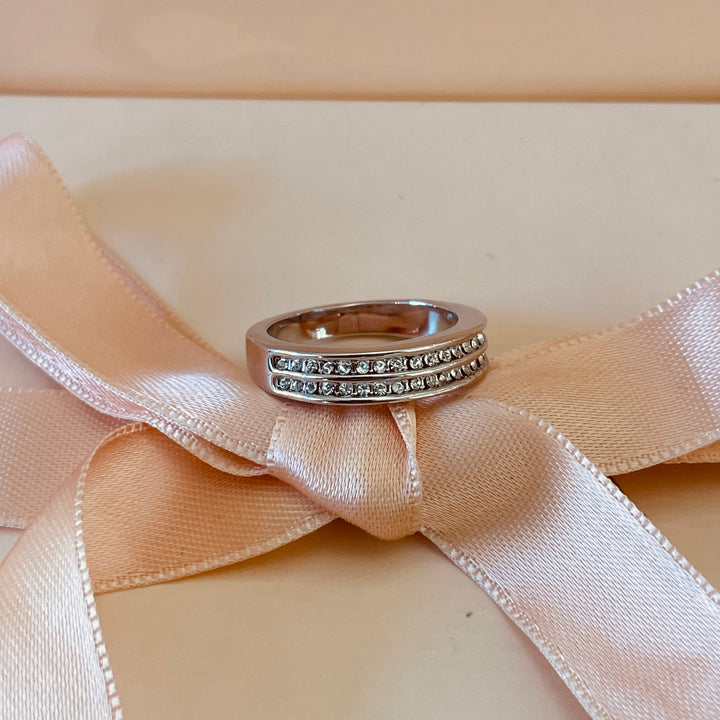 Silver two row with small stones wedding ring in white gold plating