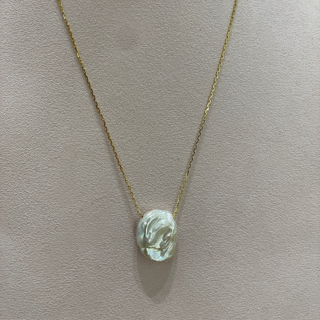 Sterling Silver Dainty Oval Pearl  necklace in gold