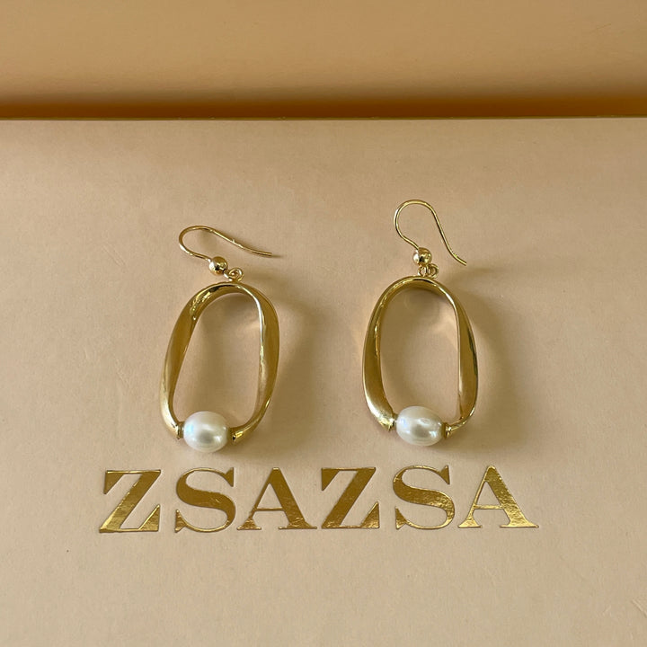 Sterling Silver oval with pearls earrings and necklace in gold