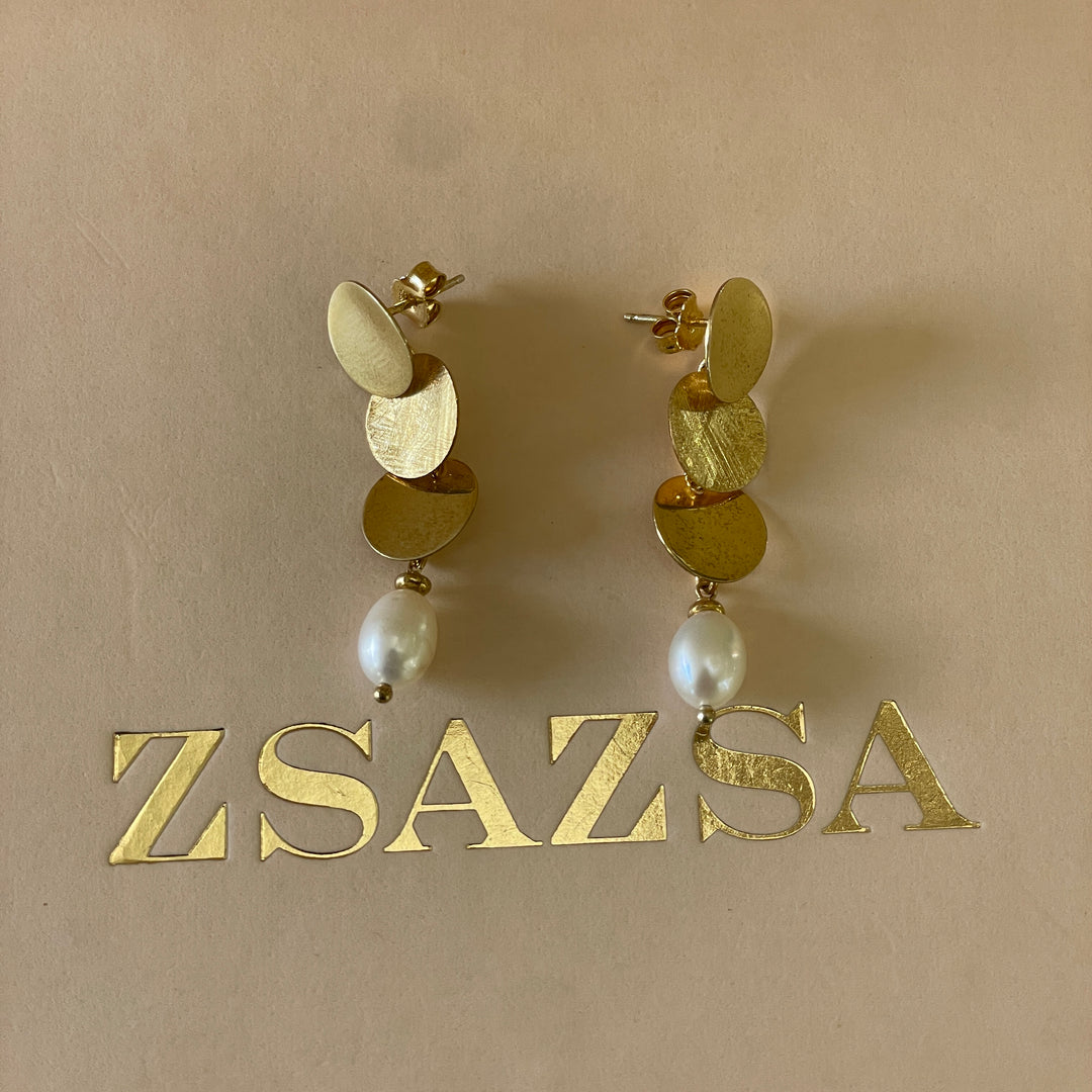 Sterling Silver three circles with a pearl earrings and necklace in gold