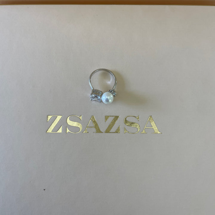Silver 2 stone with a hooked pearl in white gold plating