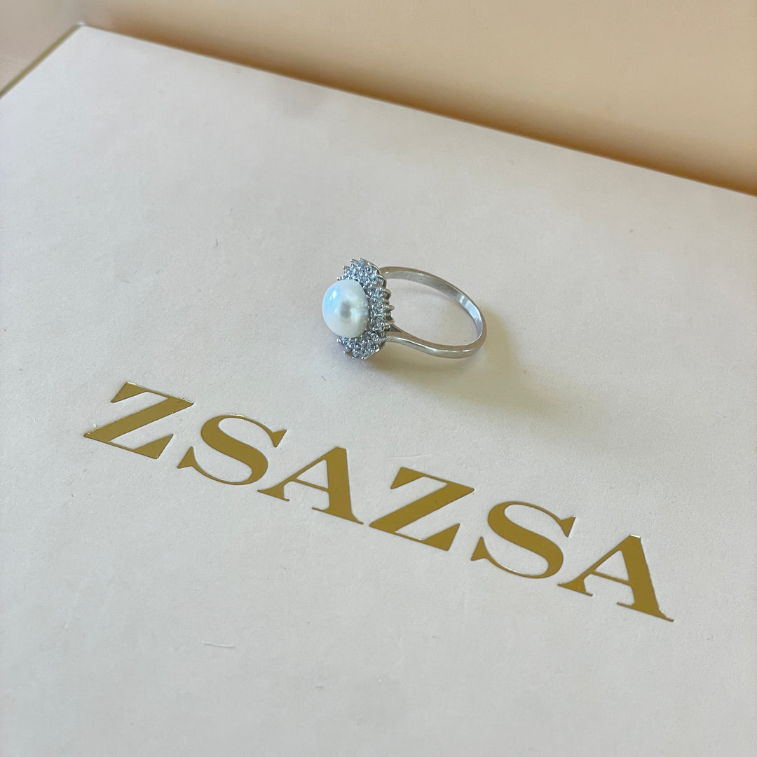 Sterling silver dainty flower with pearl inside ring