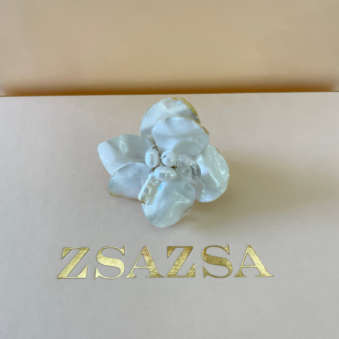 Pearl flower statement handmade ring in gold plating