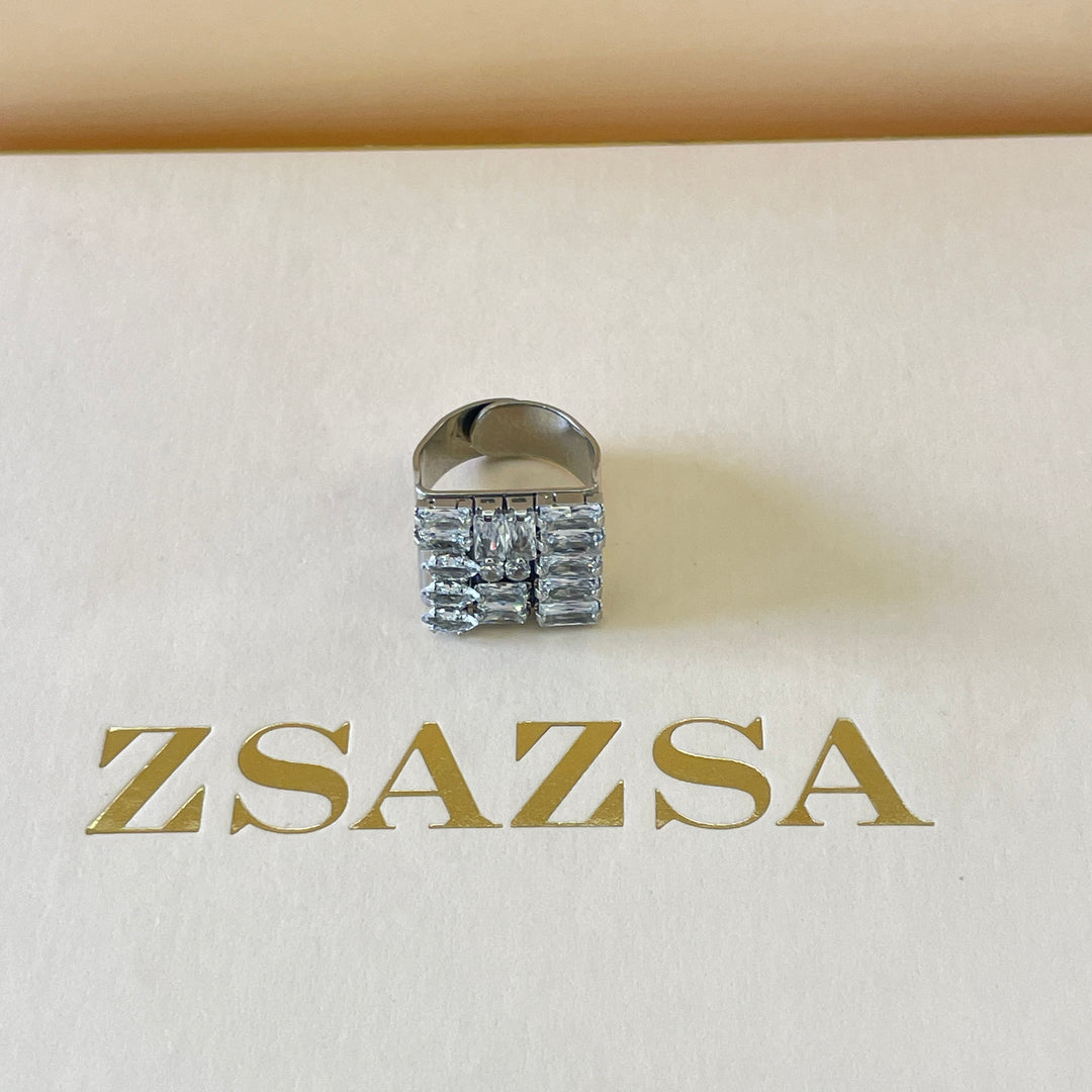 Zircone sqaure ring with dainty stones in white gold plating