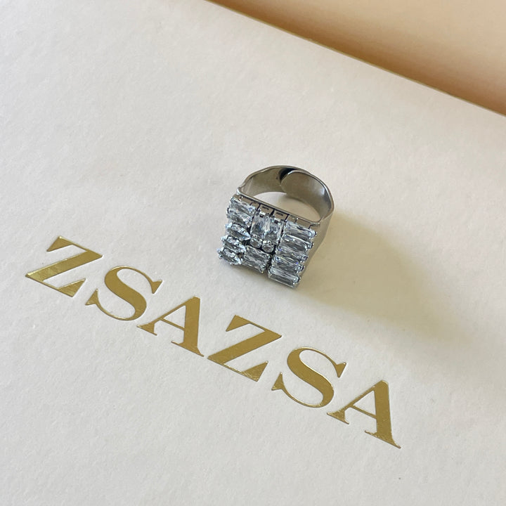 Zircone sqaure ring with dainty stones in white gold plating