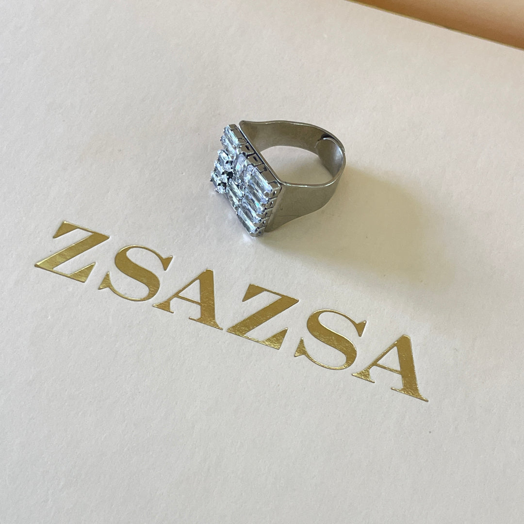 Zircone sqaure ring with dainty stones in white gold plating