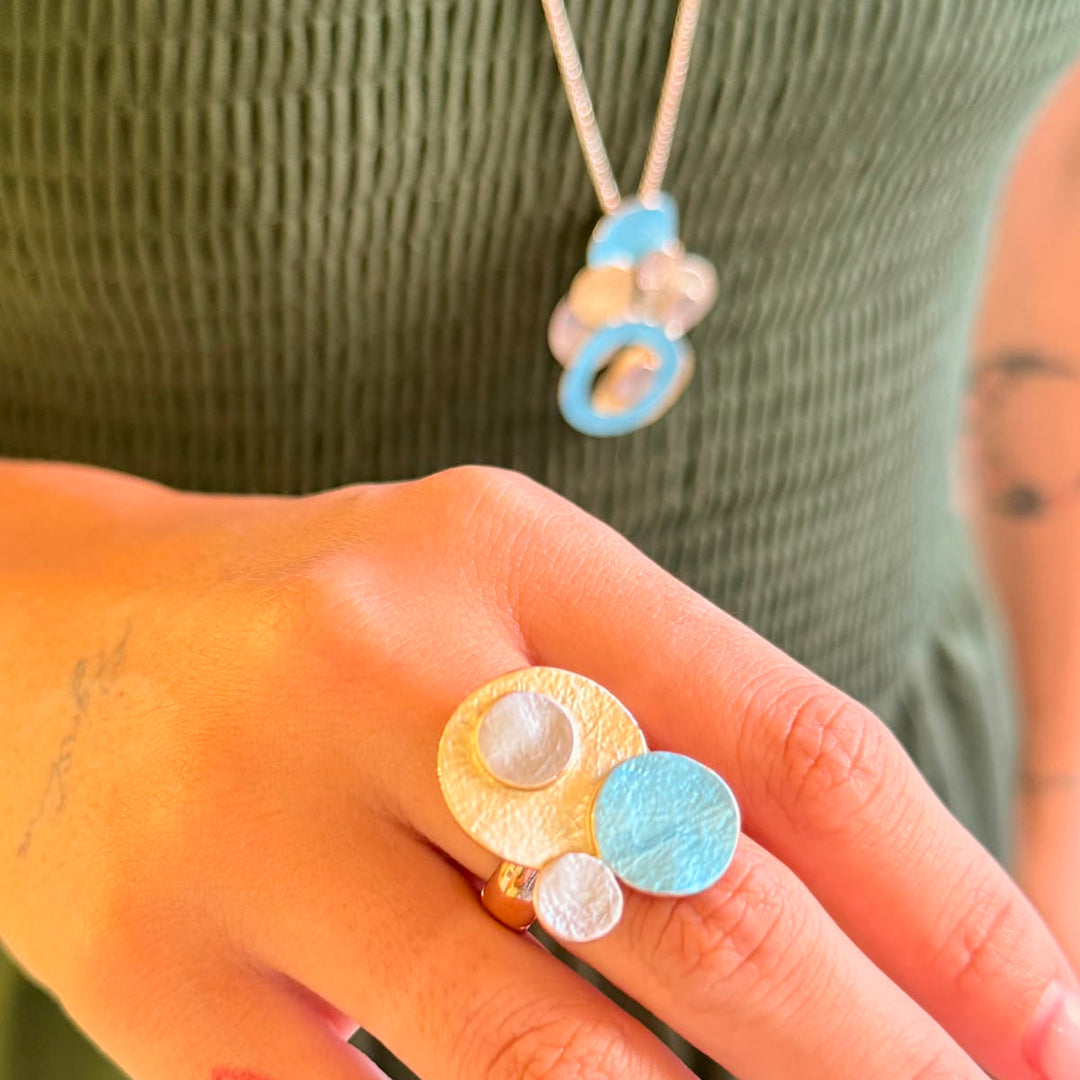 Enamel turquoise, light green and light grey round rose gold plated set