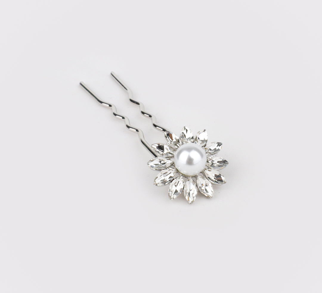 Daisy Silver Swarovski crystals and pearl Hair pin