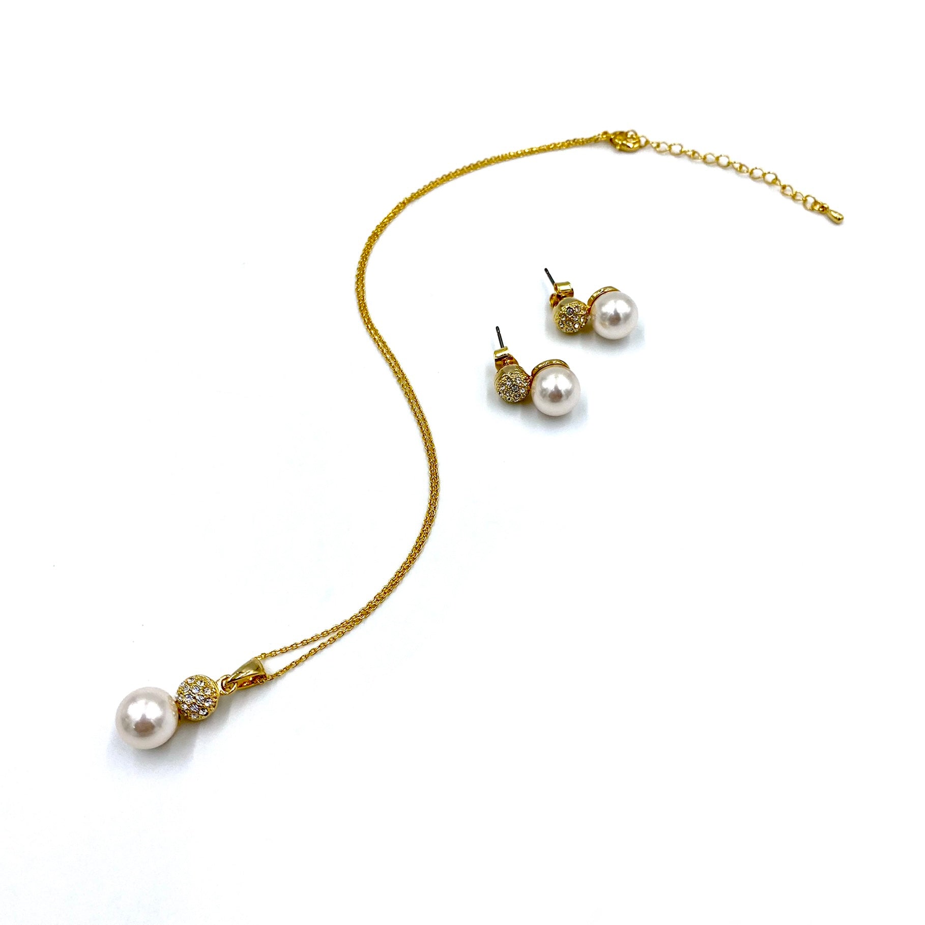 Elegant white pearl & gold set